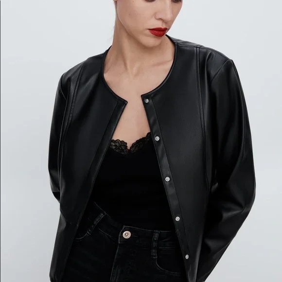 Zara faux leather jacket - Picture 3 of 12